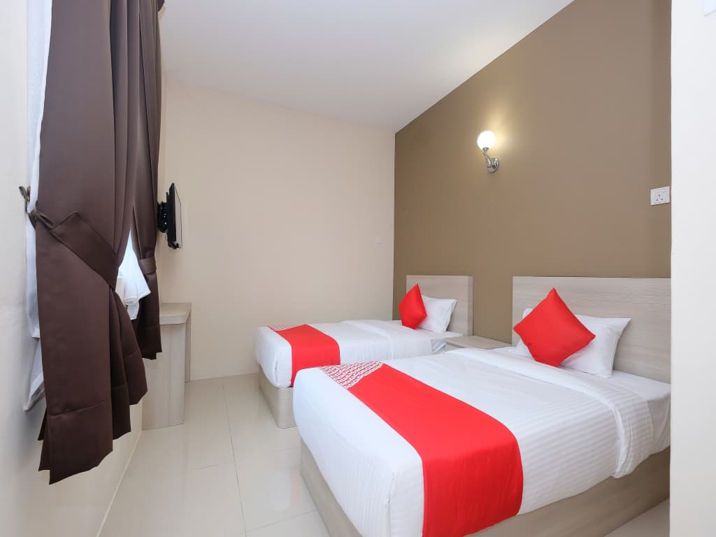 Super OYO 43935 Mancalin Hotel - photo 7