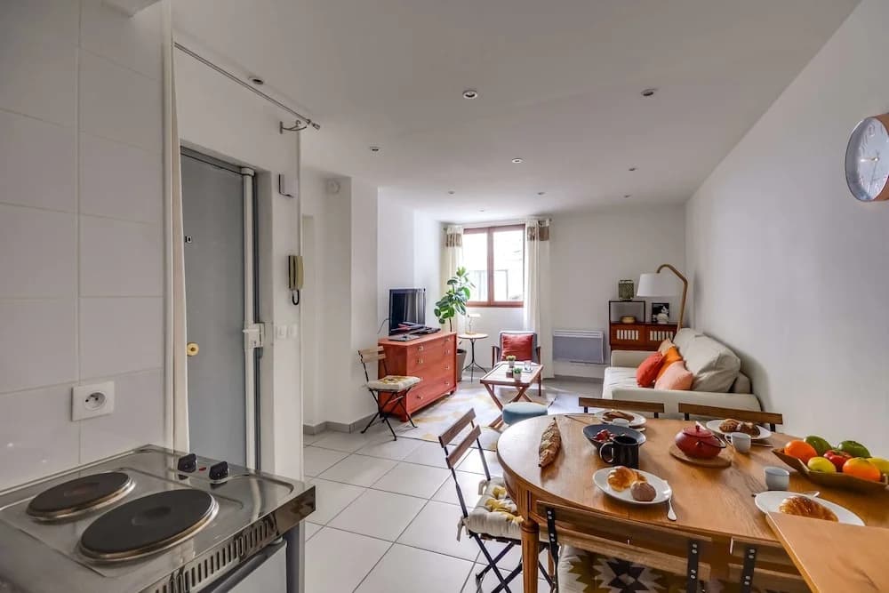 Charming Flat - 6 Mins to Gare Du Nord Metro - photo 9