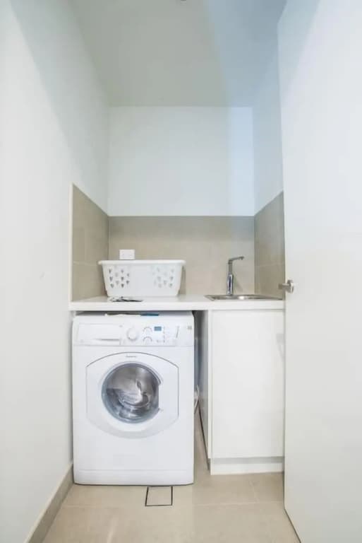 2bed1bath High-end APT at Olympic Parkviews+p - photo 17