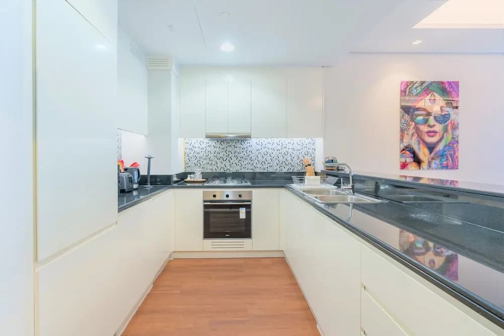 Luxurious 2B With Burj Views in Business Bay - photo 16