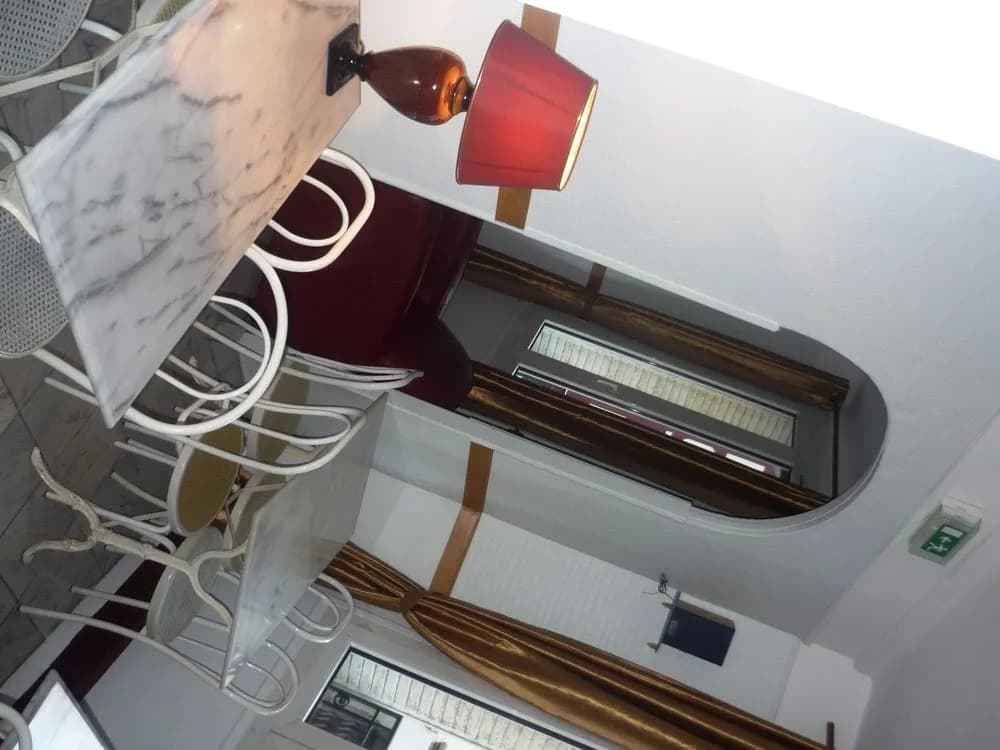 Marys Hotel - photo 12