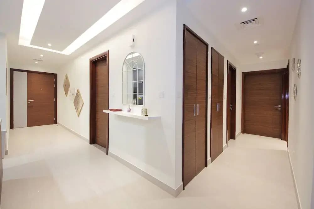 Luxury StayCation - Tranquil Retreat With Beautiful Park Views - photo 10