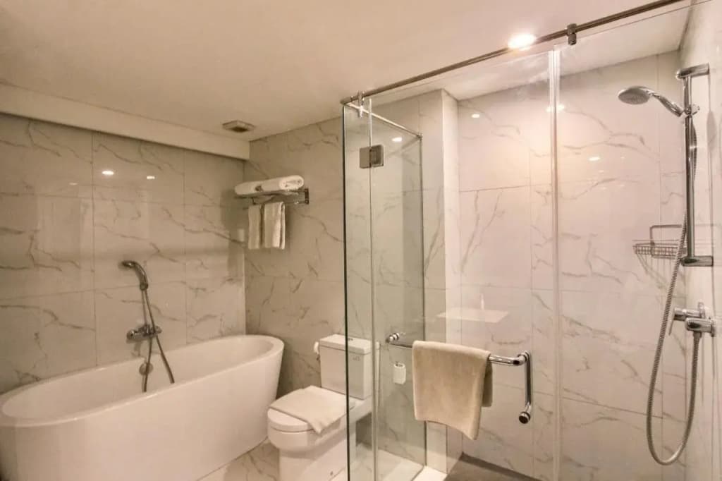 The Acacia Hotel Jakarta - photo 10