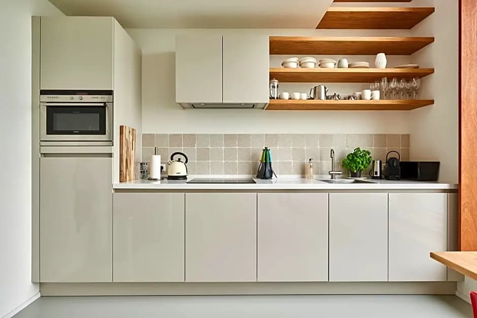 Lake View Apartment Amsterdam - photo 14
