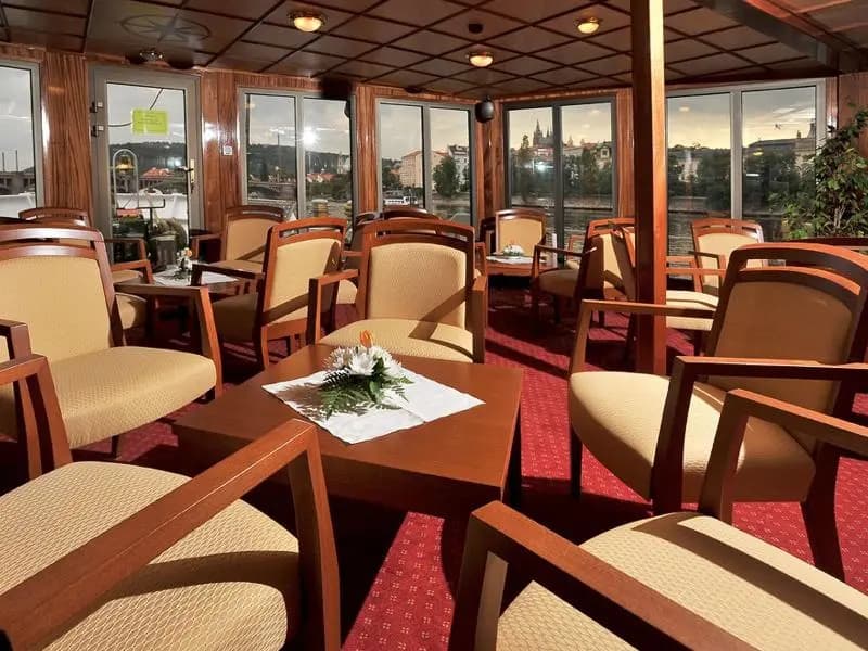 Florentina Boat Hotel - photo 14