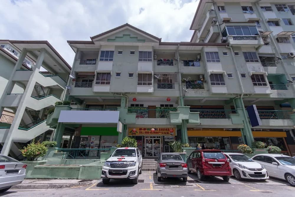 Api Api Guesthouse 533 by Oyo Rooms - photo 2