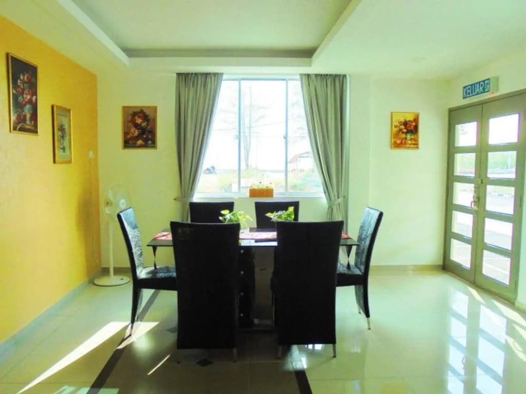 Dview Guest Houses - photo 3