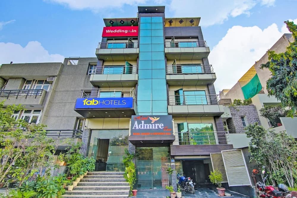 Fabhotel Admire Suites - main photo
