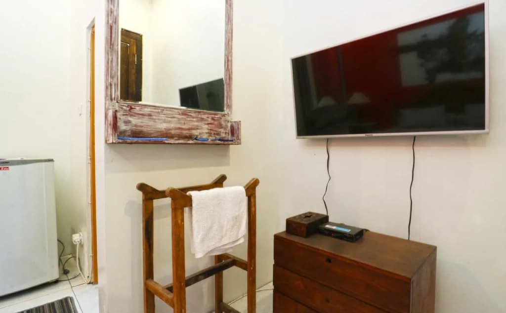 OYO 90363 Nira Guest House Sanur Bali - photo 6