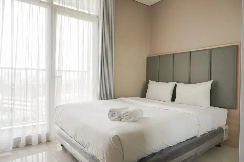 Minimalist and Comfort Studio at Ciputra International Apartment - photo 4