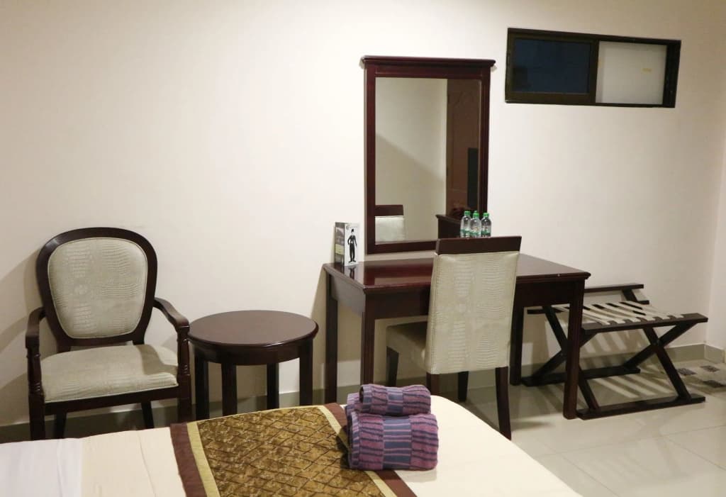 The Freelancer Hotel - photo 3