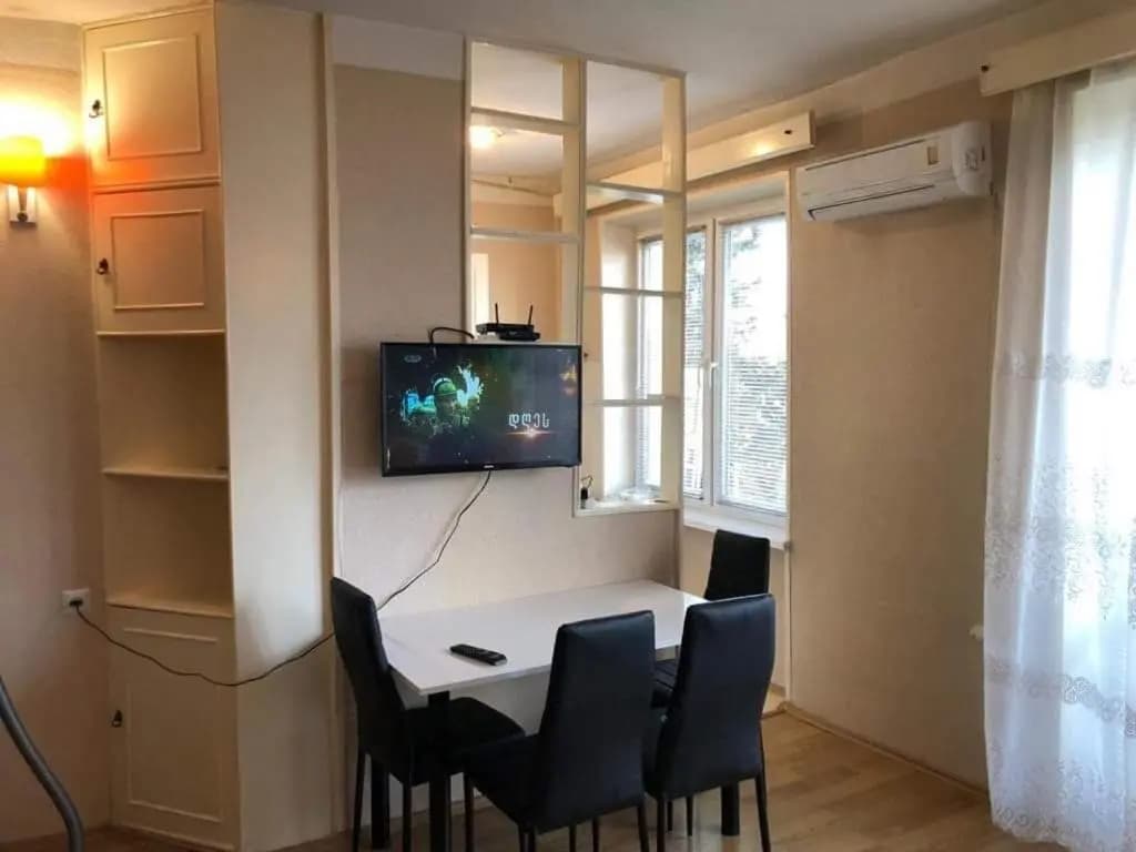 Cozy apartment with balcony - main photo