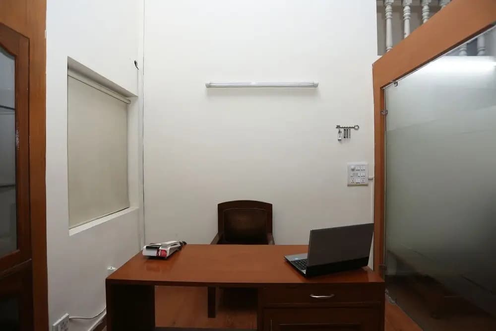 OYO 33359 Corporate Villa - photo 11