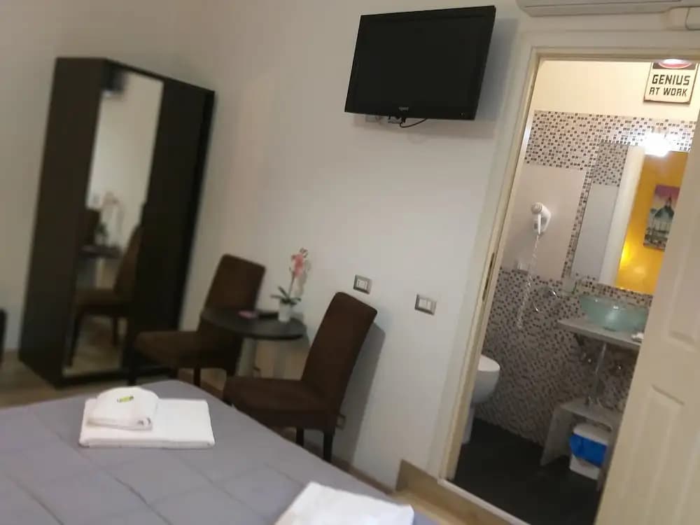 A Home in Rome - photo 4