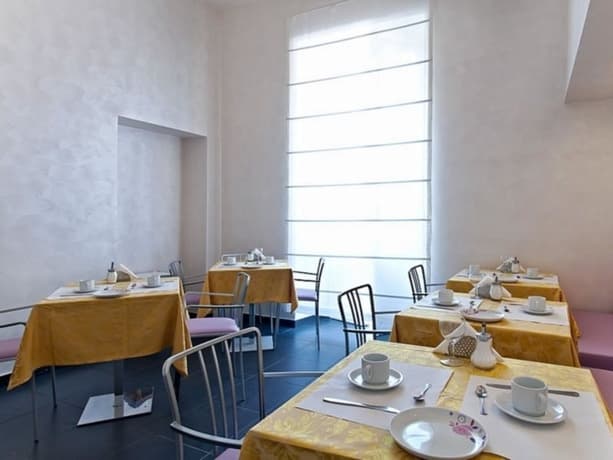 Collina Suites - photo 10