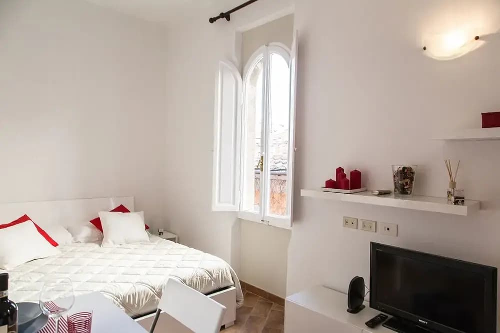 Trastevere Studio with Terrace - photo 2