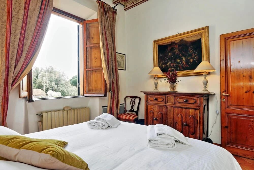 Treasurerome Colosseum Terrace 2BR - photo 11