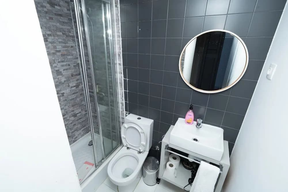 Studio Apartment Located Central Lisbon - photo 6