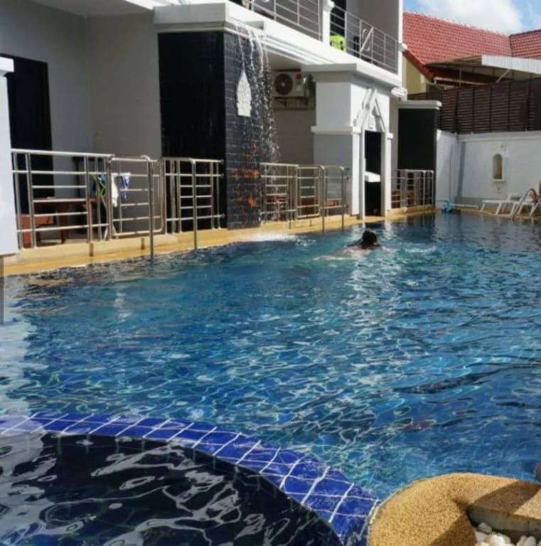 My Friends's House 2 - photo 10