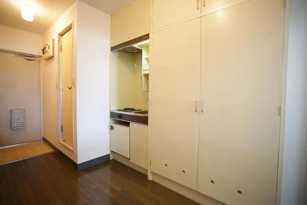 Castle Apartment Nezu - photo 12