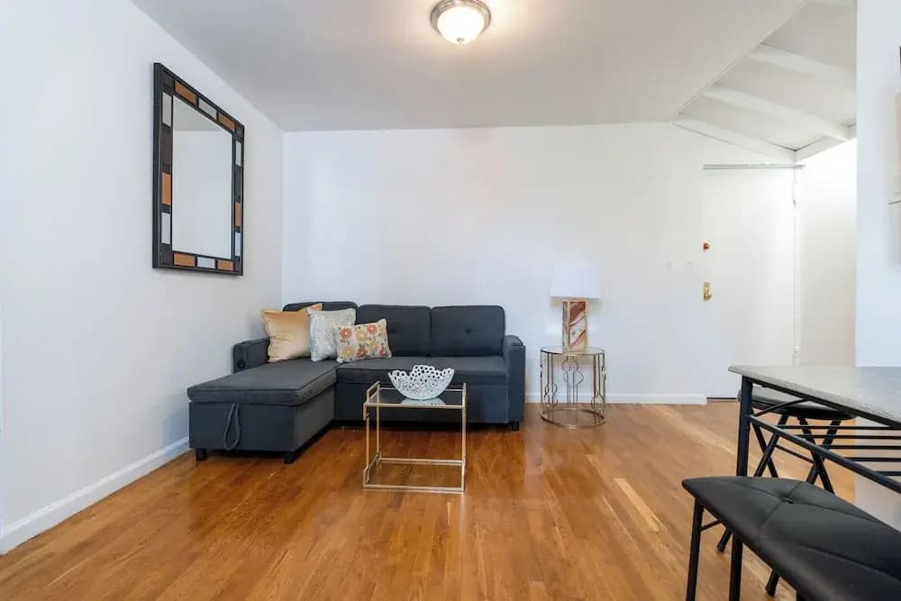 Elegant Harlem Suites - photo 10