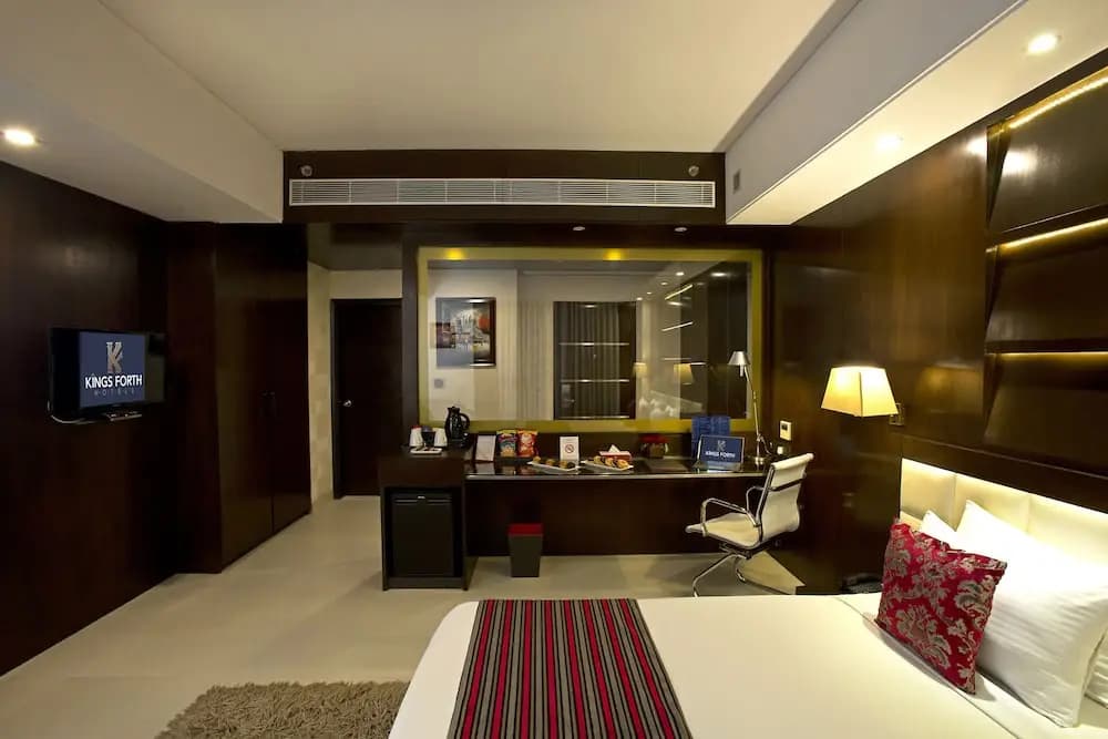 Kings Forth Hotels - photo 12