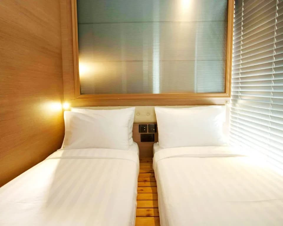 Bluejay Residences Ap Lei Chau - photo 2