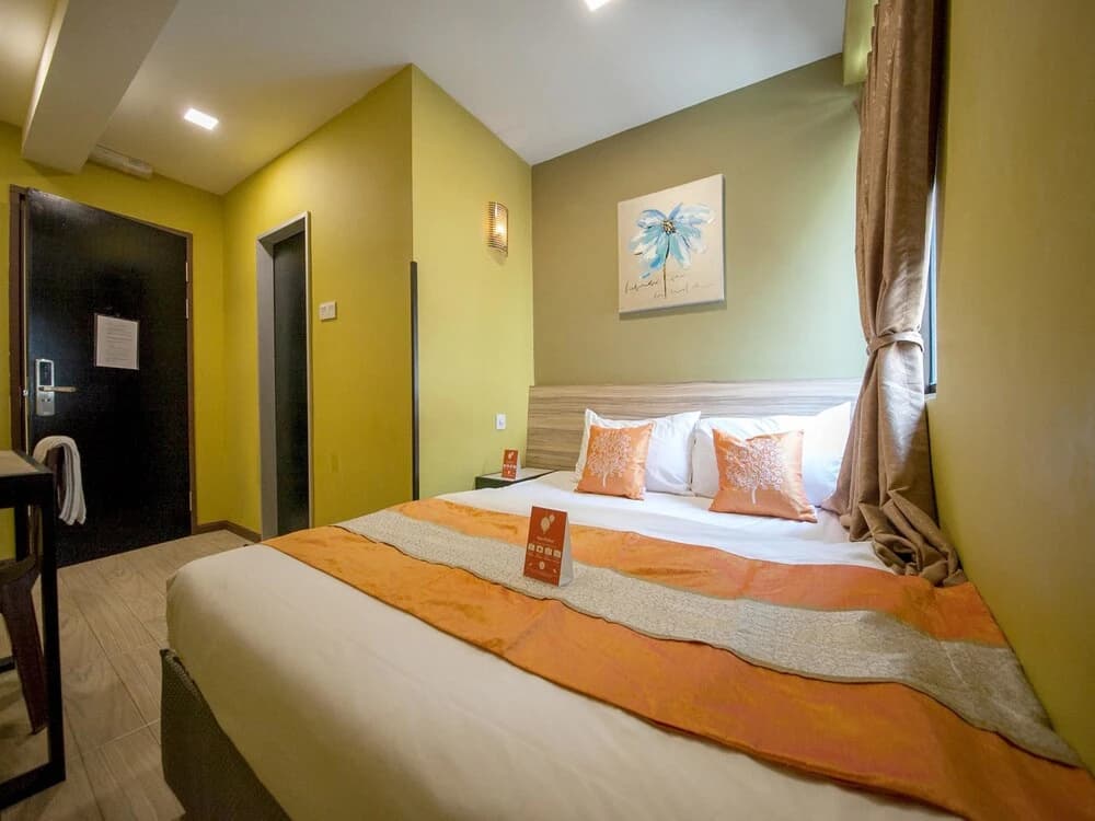 OYO 228 Basic Hotel - photo 7