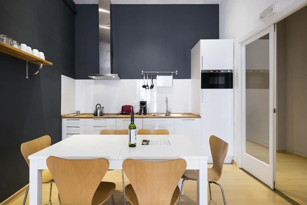 Uma Suites Eixample Barcelona - photo 12