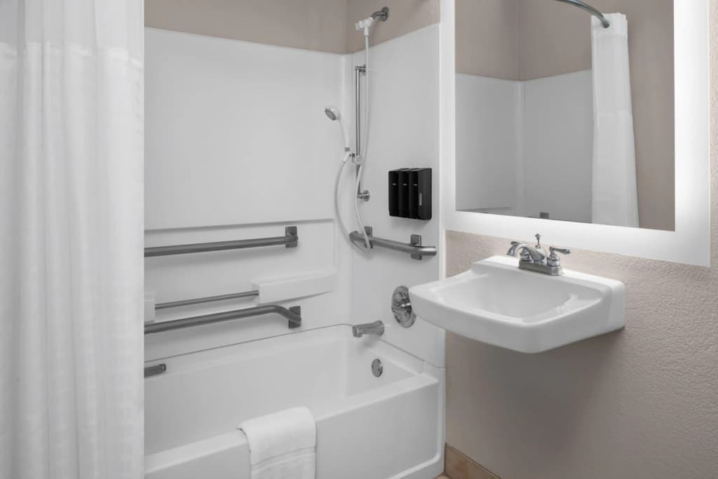 Larkspur Landing Extended Stay Suites South San Francisco - photo 8