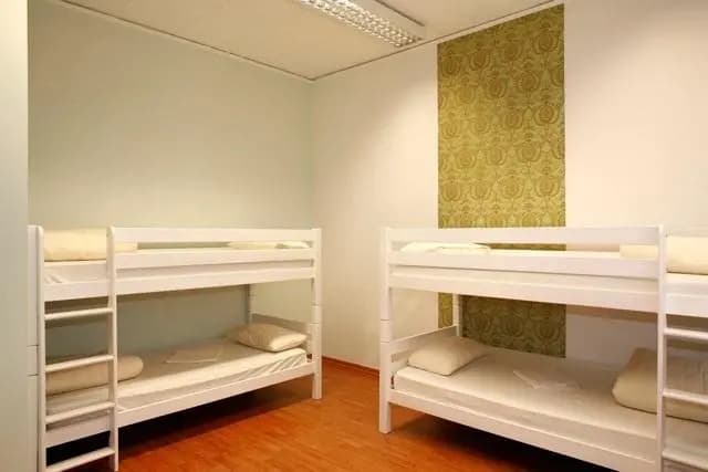 Hostel City Bed 2 - photo 15