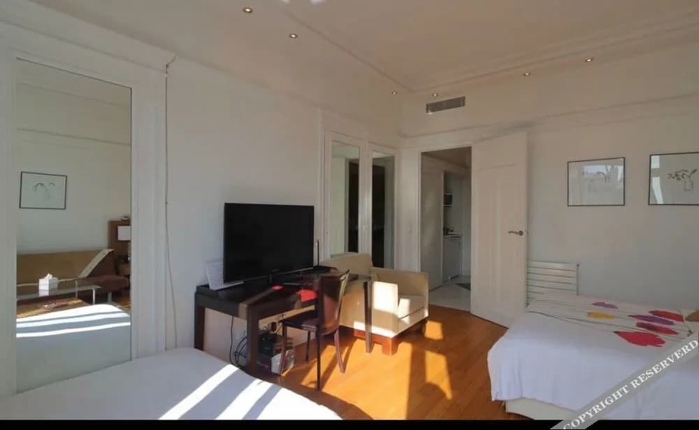 Loft Champs Elysees - main photo