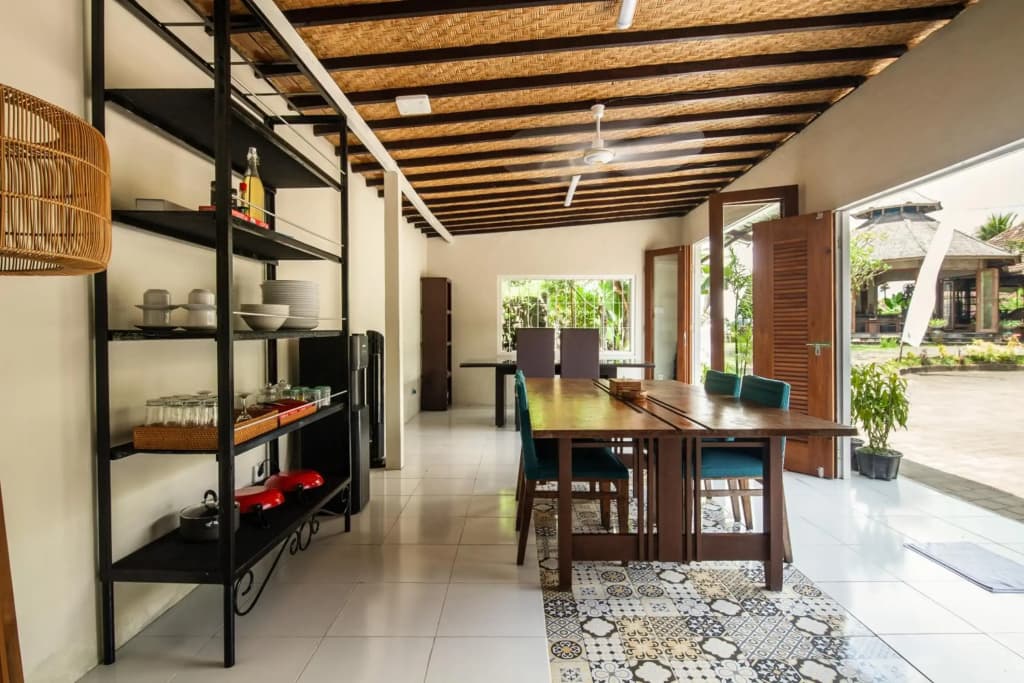 Outpost Ubud Bungalows - photo 10