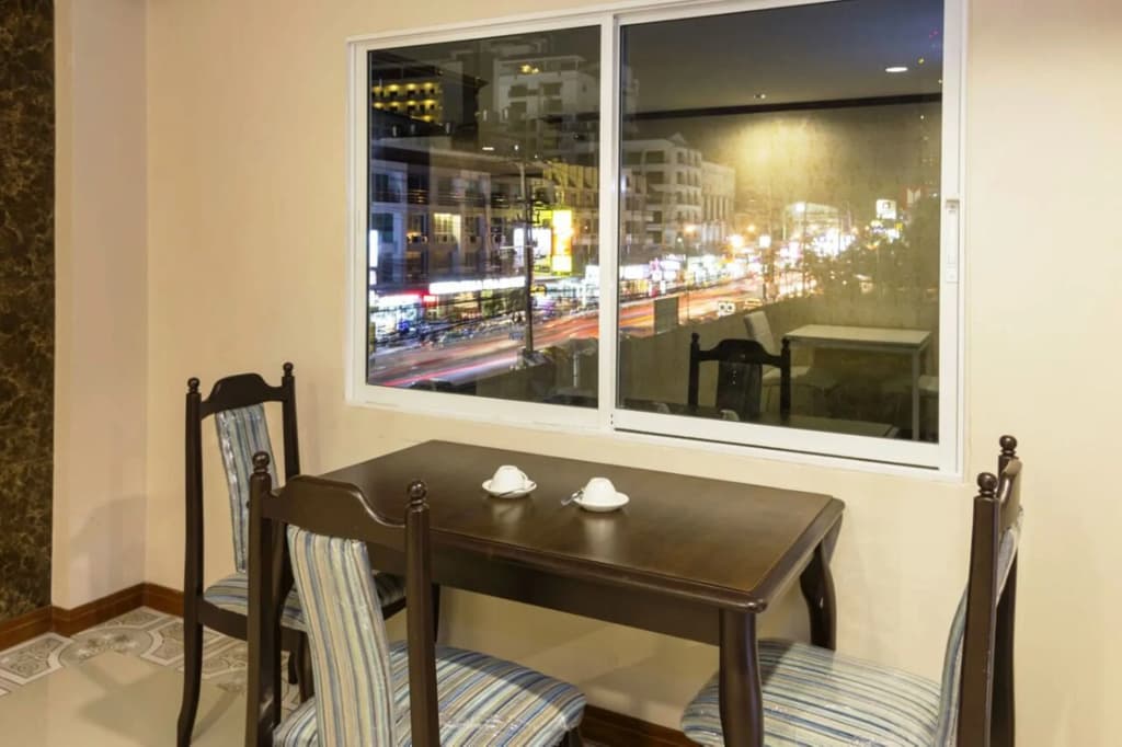Central Avenue Residency - photo 8