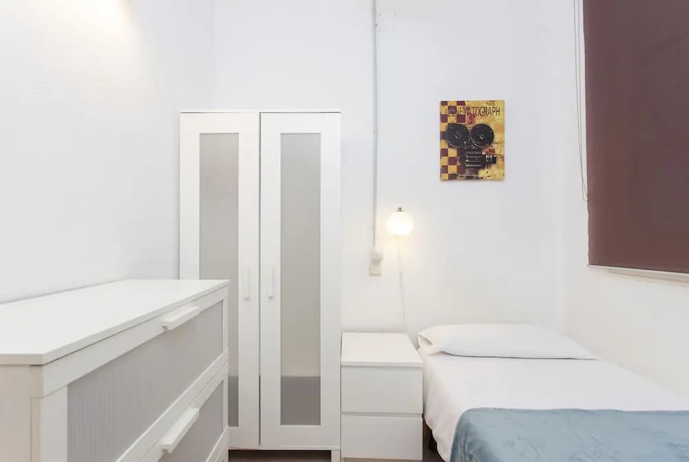 Madrona Apartment - photo 12