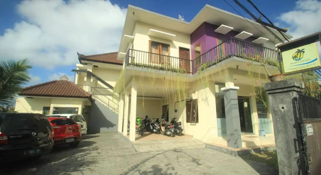 Bakung Sunset Hotel - photo 1