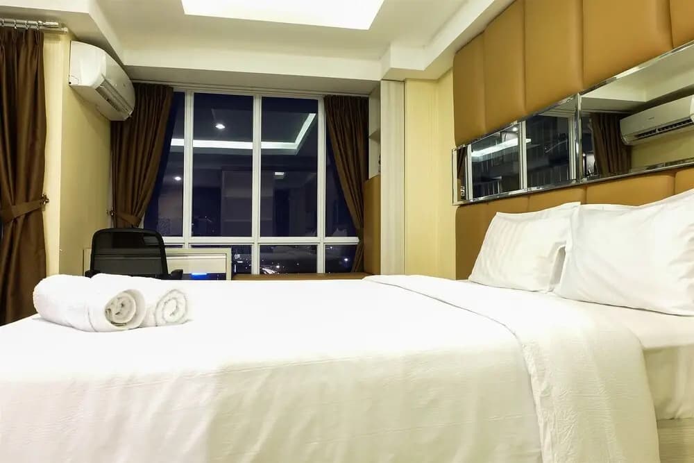 Modern Furnished Studio Apartment Near MT Haryono And Cawang - main photo