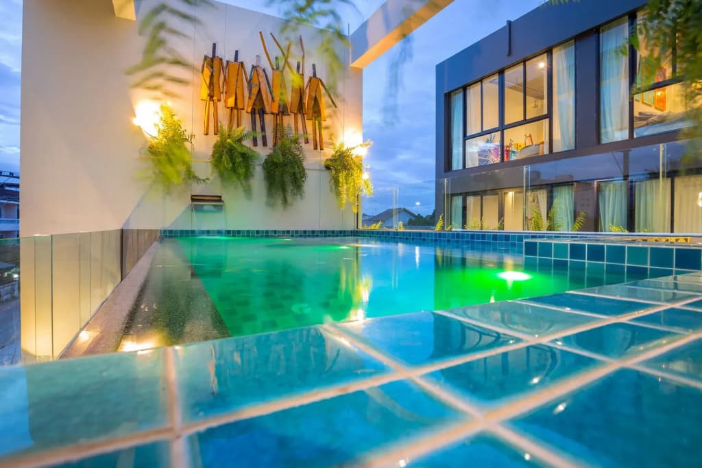 River Art Hotel - photo 18