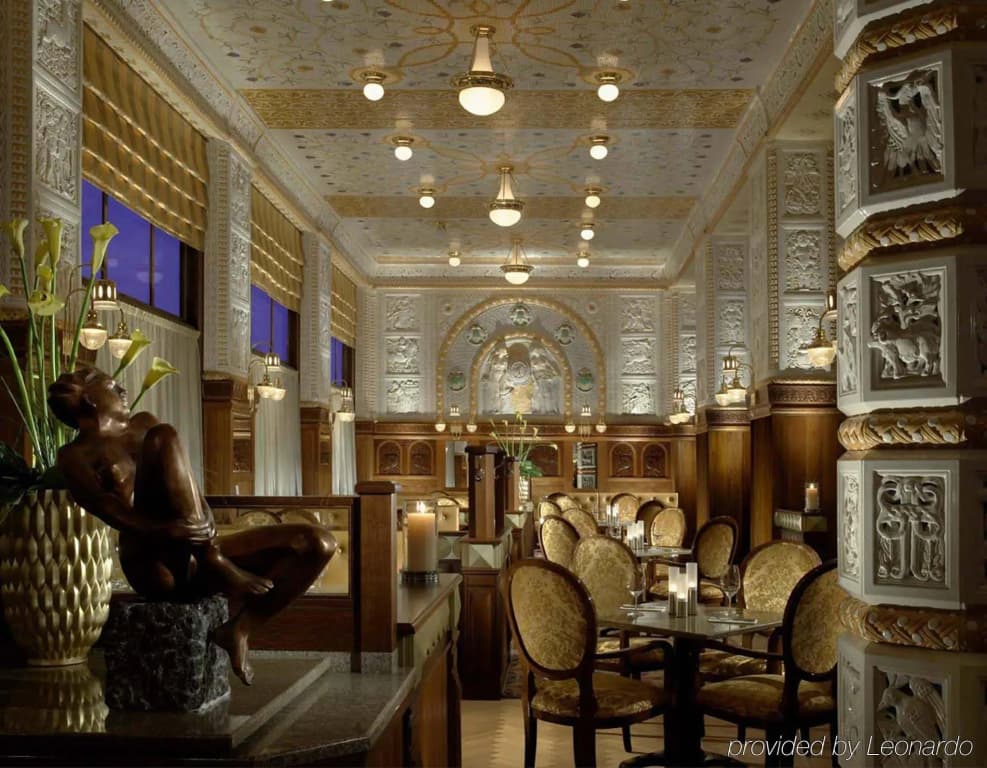 Art Deco Imperial Hotel - photo 24