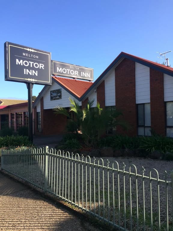 Melton Motor Inn & Apartments - main photo
