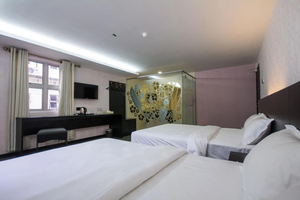S Hotel - photo 22
