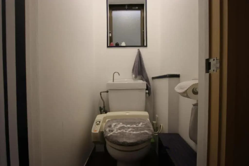 May Guesthouse - photo 8