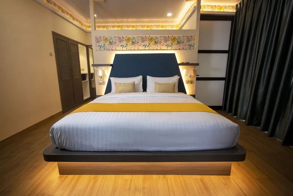 Airport Guesthouse - photo 3