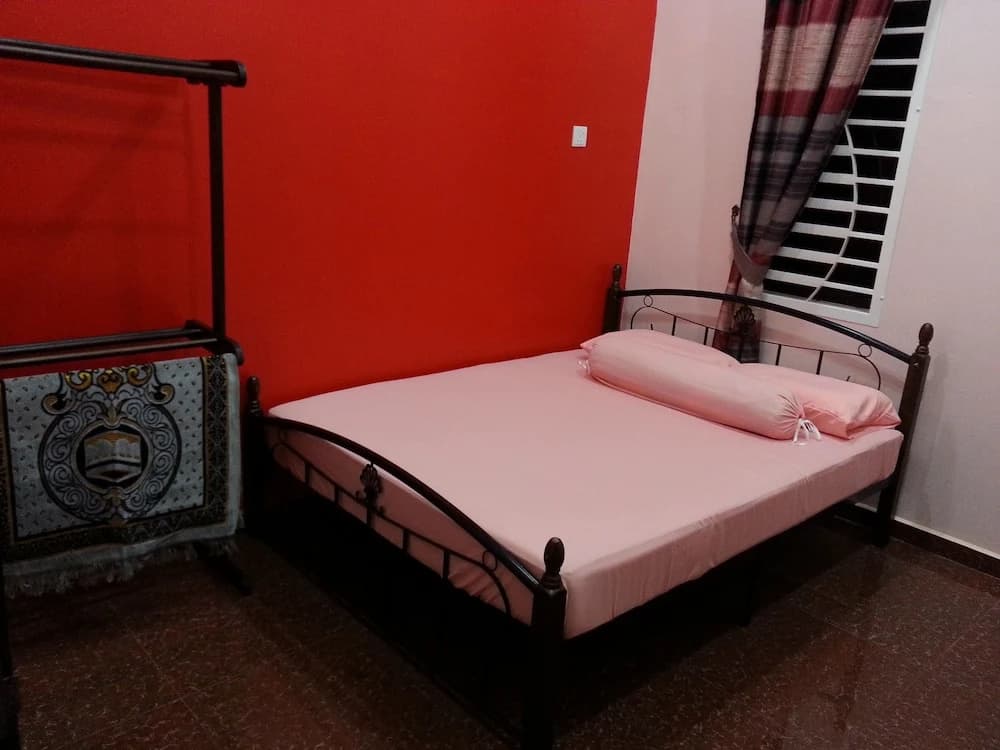 Amera Homestay - photo 2