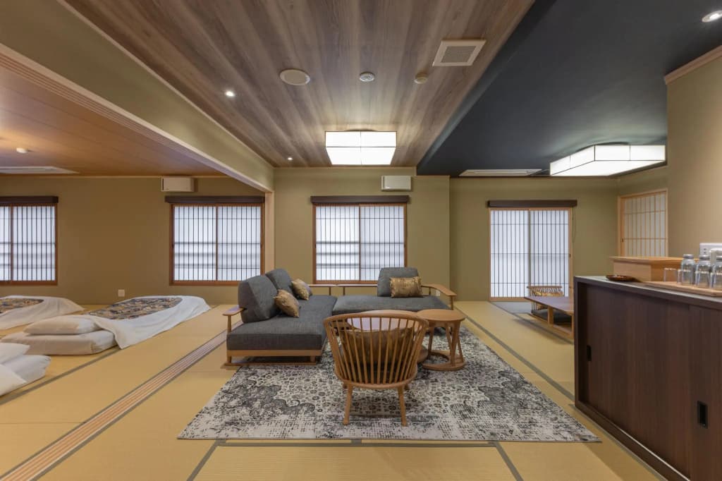 NISHIYAMA RYOKAN Established in 1953 - photo 14