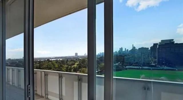 Astra Apartments - St Kilda Rd - photo 7