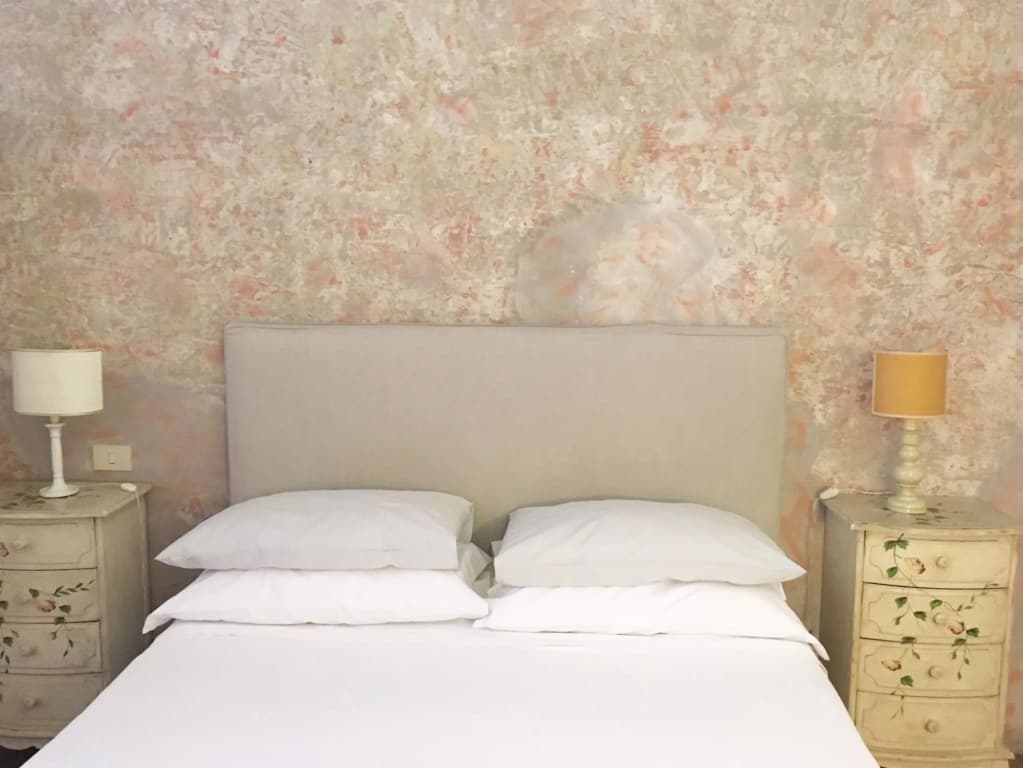 Vicolo del Lupo Guesthouse - photo 2