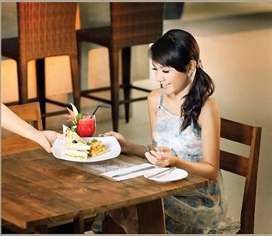 Ananta Legian Hotel - photo 18