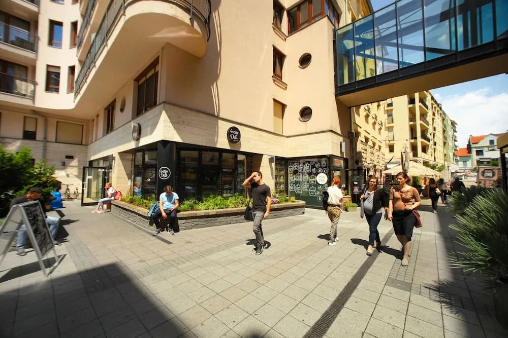 Club 99 Apartments - photo 14