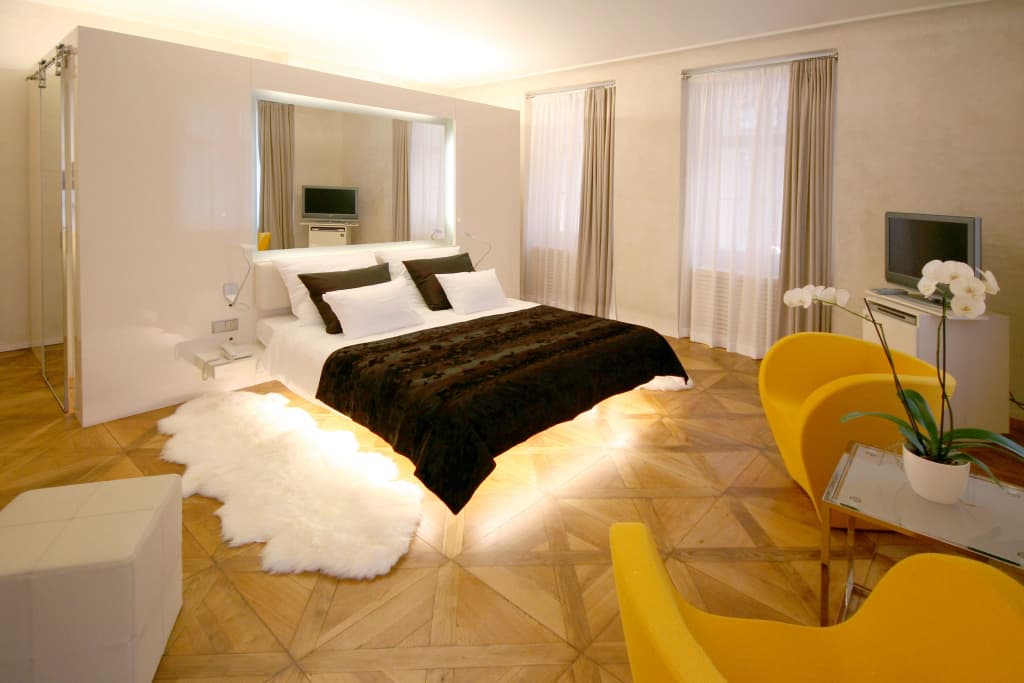 Hotel Three Storks - photo 5